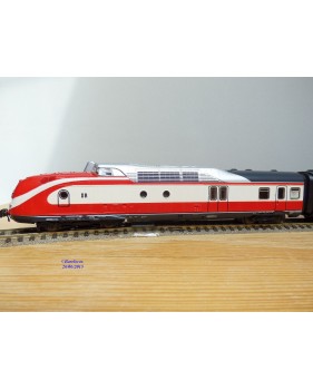 ROCO  pour Märklin 43902, Rame Intercity  (ex TEE)  série ( Br ) VT 11.5 "  Max Lierbermann "  DR  BO