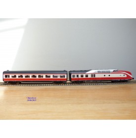 ROCO  pour Märklin 43902, Rame Intercity  (ex TEE)  série ( Br ) VT 11.5 "  Max Lierbermann "  DR  BO