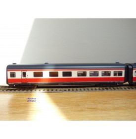 ROCO  pour Märklin 43902, Rame Intercity  (ex TEE)  série ( Br ) VT 11.5 "  Max Lierbermann "  DR  BO