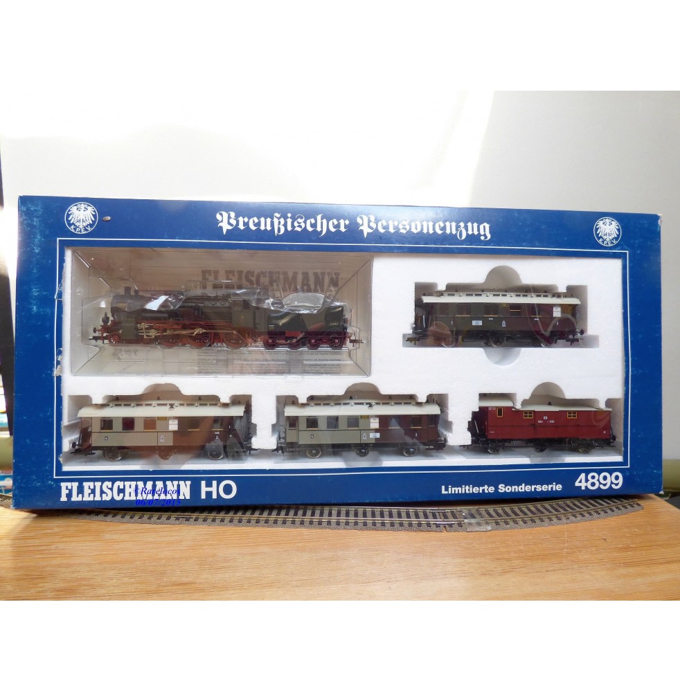 FLEISCHMANN  4899 , coffret  Preussischer Personenzug  KPEV    neuf   BO