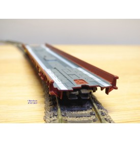 FLEISCHMANN  5271,  wagon surbaissé pour transport de camions type Saadkms.690 Rollende Landstrasse DB BO 