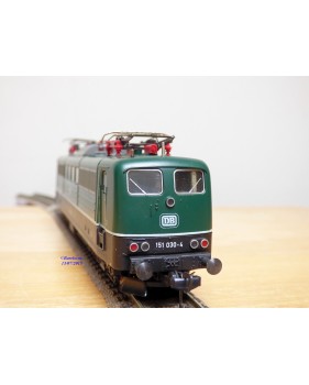 Fleischmann 4380, motrice Co Co  Br 151 030-4   DB  BO