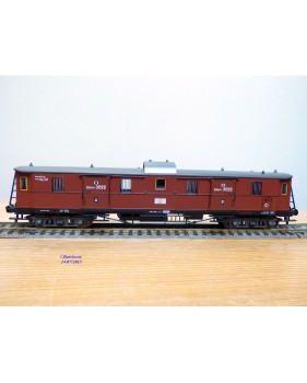   FLEISCHMANN 5800,   fourgon à bagages à guérite centrale type Gas 8451  KPEV  BO