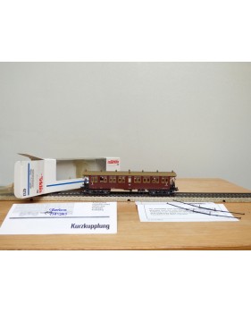 Märklin 4213, voiture  grandes lignes ancienne  3 Kl. type C4i Wü 99   K.W.St.E.   neuf  BO