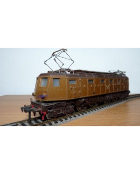 FLEISCHMANN 1339 motrice 2BoBo2 E 428 FS