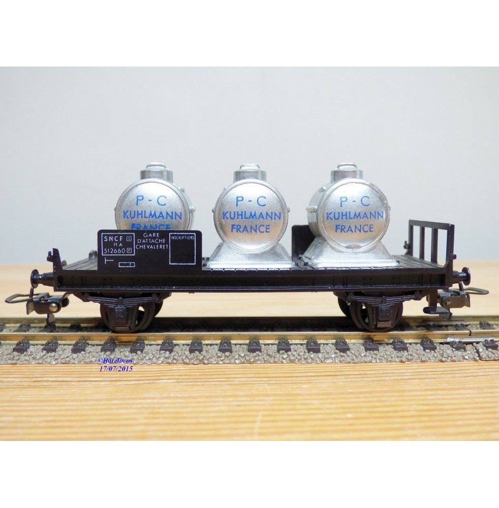 HORNBY acHO 707, wagon transport de produits chimiques P- C Kuhlman  SNCF  BO