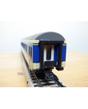 Märklin 4218.2,  voiture grandes lignes 1 Kl. IV A   BLS    BO