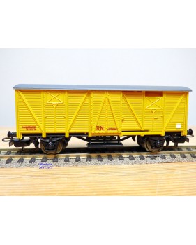 ELECTROTREN  1301,  wagon couvert    RENFE   BO