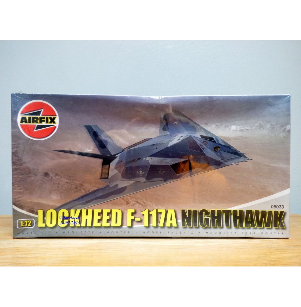 AIRFIX 05033, avion furtif LOCKHEED F-117A  Nighthawk  Neuf   BO 1/72