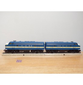 MÄRKLIN 3581 Loco diesel Br 221 DB BO