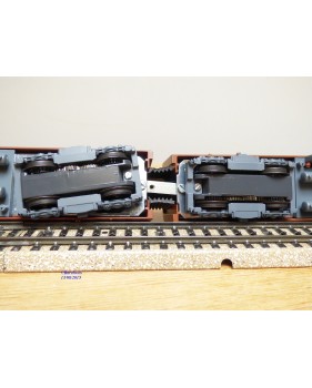 HAG   242 . 01 ,  Motrice double   BoBo BoBo  Ae 8/8  BLS   N° 273 ( 2 moteurs )   neuf   BO