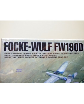 ACADEMY 1611,  FOCKE-WULF  FW190D-9  " Papagei Staffel " BO 1/72