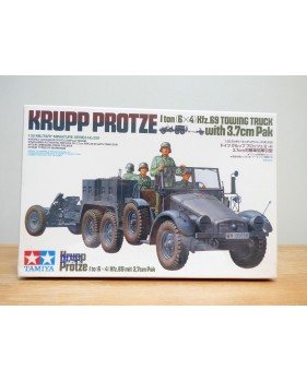 TAMIYA 35072 Char chasseur de tanks russe SU-85 Neuf BO 1/35