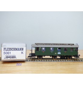 FLEISCHMANN 5061 K, voiture ancienne à plate formes d'extrémité  à 3 essieux  1/2  Kl.   DB   neuf  BO