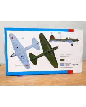 SMER 0865, avion d'attaque au sol russe Iliouchine IL-2  Sturmovik   neuf  BO 1/72