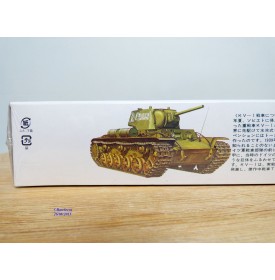 TAMIYA 35072 Char chasseur de tanks russe SU-85 Neuf BO 1/35