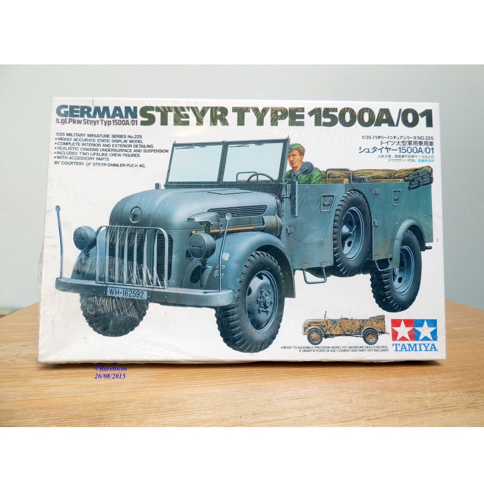TAMIYA 35225,  véhicule de commandement STEYR type 1500A/01  neuf  BO  1/ 35  