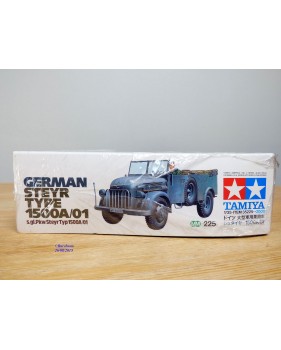 TAMIYA 35225,  véhicule de commandement STEYR type 1500A/01  neuf  BO  1/ 35  