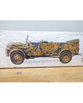 TAMIYA 35225,  véhicule de commandement STEYR type 1500A/01  neuf  BO  1/ 35  