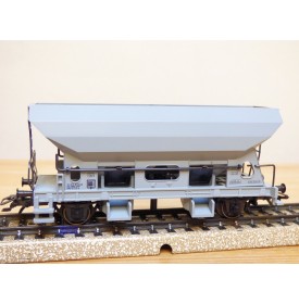 MÄRKLIN   4631 . 5,  wagon trémie à déchargement latéral  SBB  BO