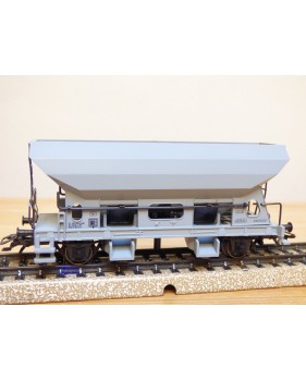 MÄRKLIN   4631 . 5,  wagon trémie à déchargement latéral  SBB  BO