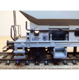 MÄRKLIN   4631 . 5,  wagon trémie à déchargement latéral  SBB  BO