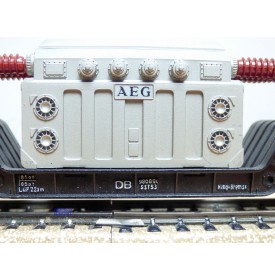 Märklin métal 4617 . 2, wagon surbaissé type SSI 53 AEG  DB  BO