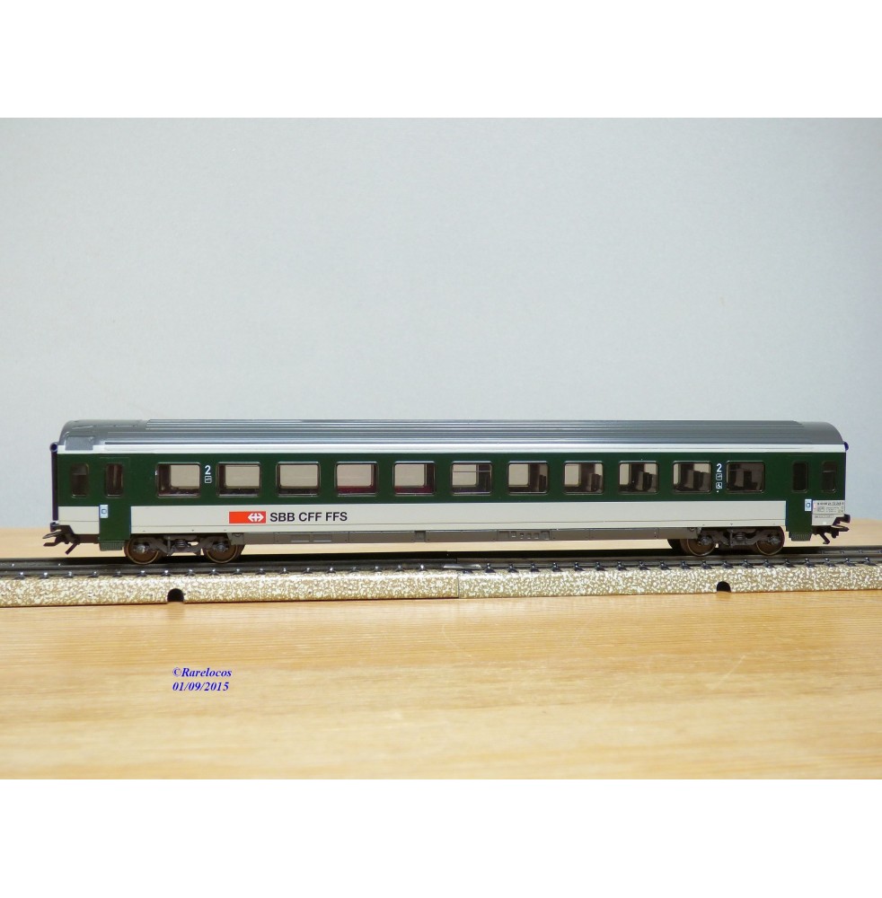 Märklin 4032 voiture grandes lignes A4ümg à feux de fin de convoi 1 Kl. DB BO
