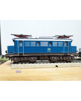 PRIMEX ( Märklin )  4584 Camion et wagon cirque SARRASANI  Neuf  BO 