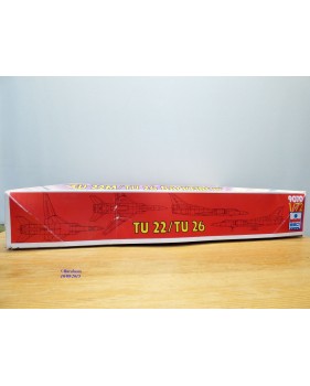 ESCI 9070, bombardier stratégique TUPOLEV  TU22M / TU26  Backfire  1/72   Neuf  BO