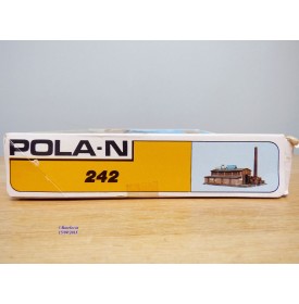POLA echt 242, usine en briques   neuf    BO  échelle  N  1/160