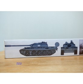 LEE 309, char russe T-54  neuf  BO  1/35