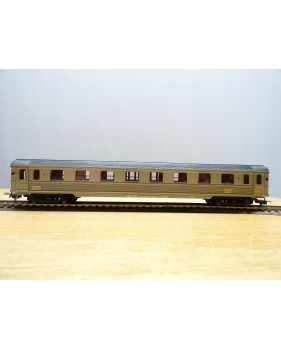 HORNBY acHO 7360 voiture banlieue dite Romilly SNCF