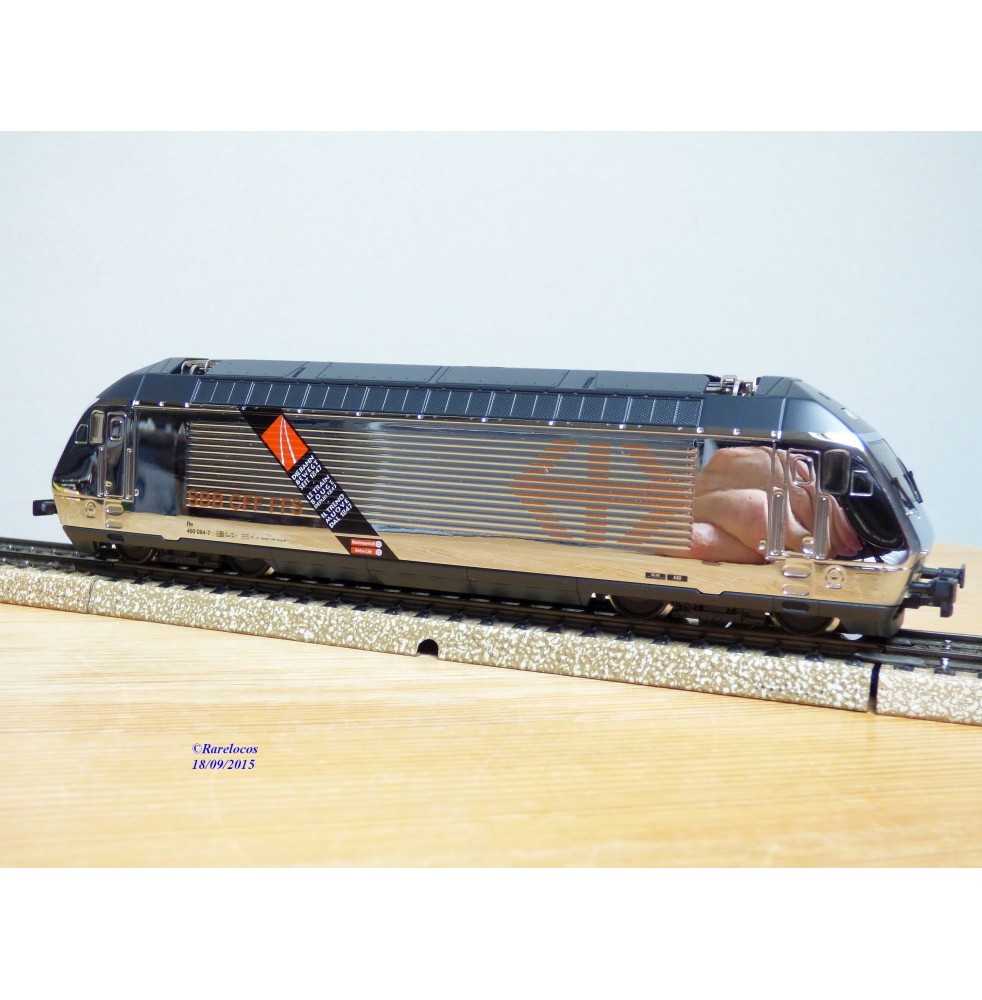 HAG  070. 01 ,  Motrice Re 460  Jubi Lok 2   SBB  neuf   BO