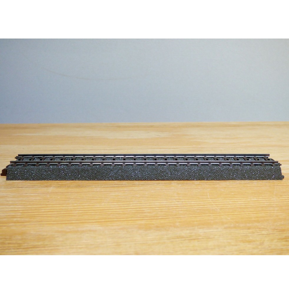 Märklin voie C  24188,  rail droit  longueur 188, 3  mm Neuf  BO