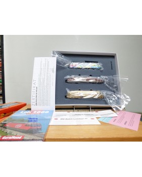 HAG  078 ,  coffret  de 3 motrices  JUBI  Trio  BT , BLS , SBB  neuf   BO
