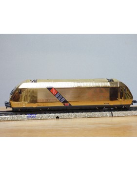 HAG  078 ,  coffret  de 3 motrices  JUBI  Trio  BT , BLS , SBB  neuf   BO