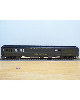 RIVAROSSI  2716, voiture mixte passager / fourgon  ( Heavyweight Combine  ) N°: 2602  ATSF  neuf  BO