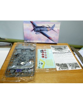 HASEGAWA 09073, intercepteur japonais KAWANISHI  N1K2-J  SHIDENKAI   GEORGE  early version  Neuf  BO 1/48