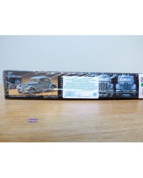 TAMIYA 32517,  Citroën Traction 11 CV   BO 1/48