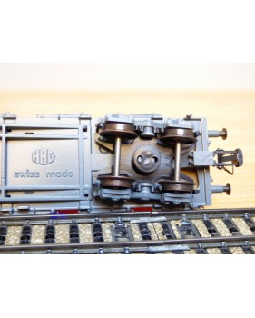 HAG 380 . 02 , wagon plat  à ranchers type Rs-x  chargé de bennes à roulettes    SBB  BO