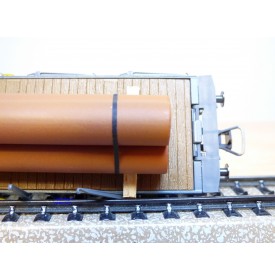HAG 354 . 04 , wagon plat  à ranchers type Rs chargé de conduites de gaz  SBB  BO