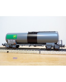 HAG 382 . 03 , wagon citerne type Uahs  BP   SBB   neuf   BO