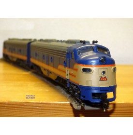 RIVAROSSI 1929 locos diesel EMD E8 IC BO