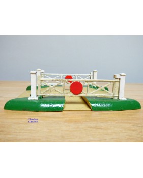 HORNBY  DUBLO  DI, passage à niveau tout métal  BO