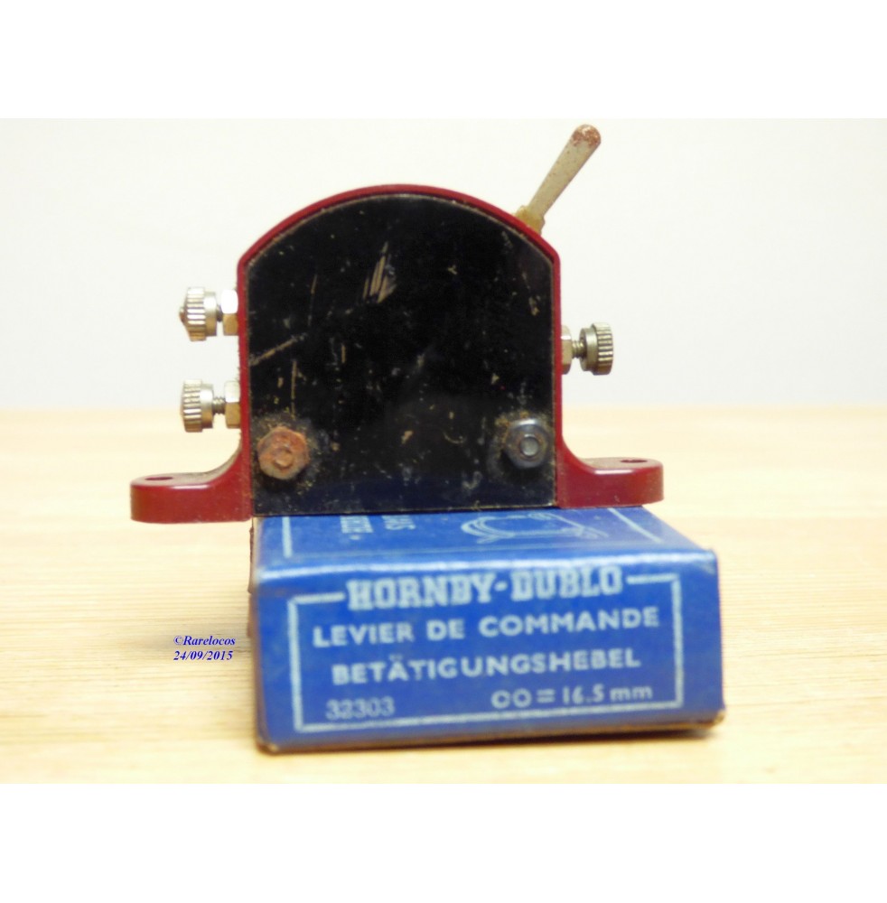 HORNBY  DUBLO  D2  32303 ,  levier de commande  BO