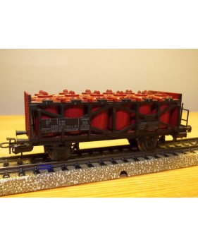Märklin   4657,  wagon porte citernes pour acide  DB 