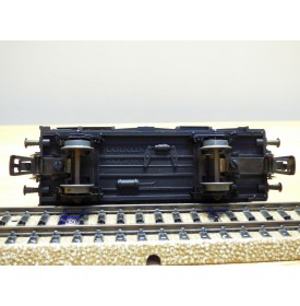 Märklin   4657,  wagon porte citernes pour acide  DB 