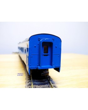 AHM  6402-12 / RIVAROSSI  2670, voiture de queue ( Observation )   GREAT NORTHERN     BO
