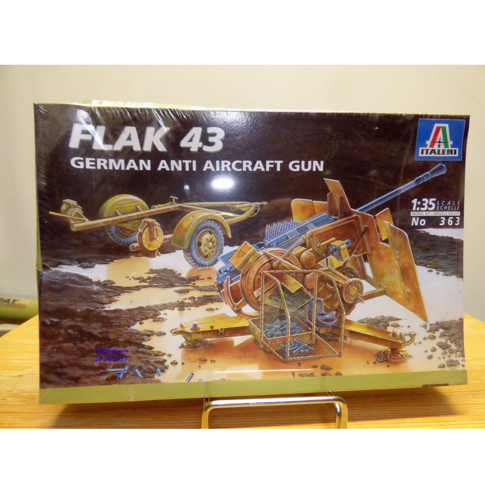 ITALERI 363, canon anti aérien allemand de 37 mm  Flak 43   Neuf  BO 1/35